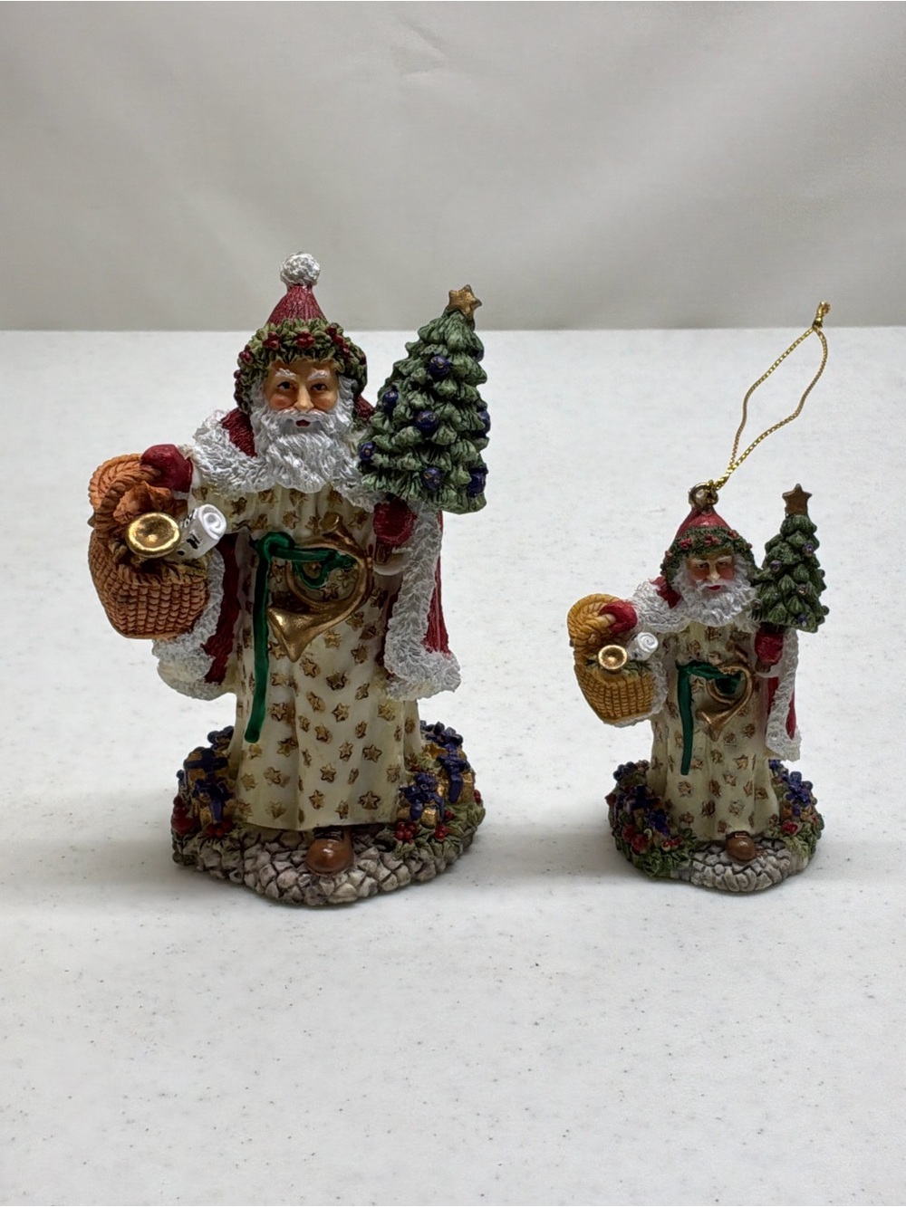 The International Santa Claus Collection Welsh Father Christmas Wales 1998